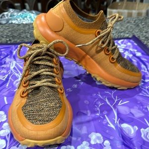 NWOT Allbirds Trail Runners SWT in Honey Rust (Forage Tan Sole) Women’s Size 8